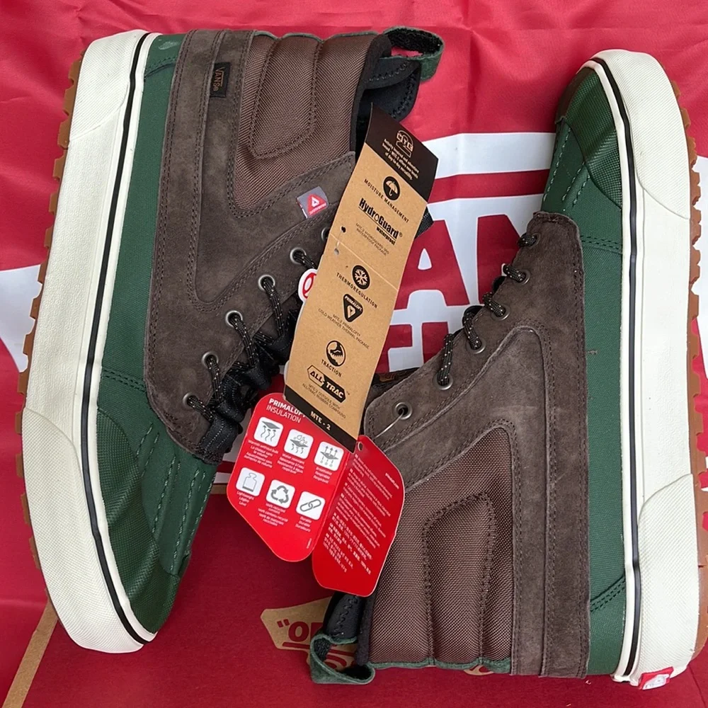 Vans Sk8-Hi Del Pat
Brown/Green
VNOA5JMNBGS
WMNS boots MTE - Picture 12 of 16